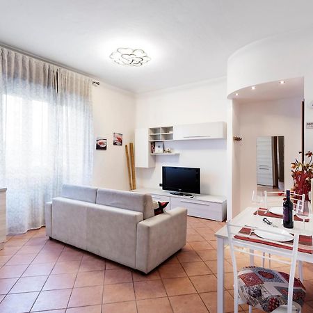 Casa Viotti Monza Apartment Bagian luar foto